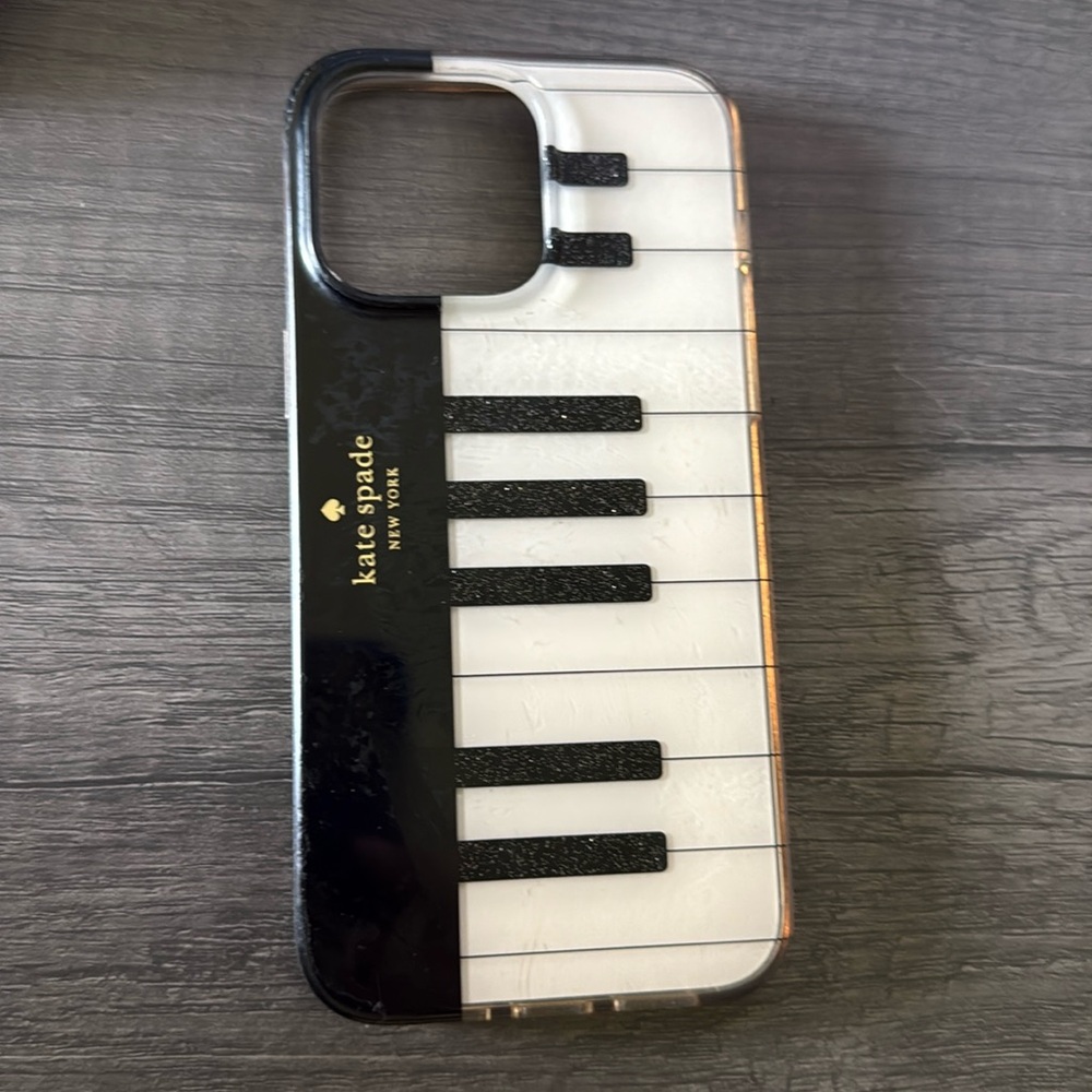 Kate Spade IPhone 14 Pro Max Case - Gently Used